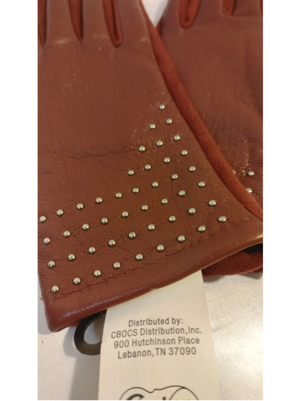 Cracker Barrel Camel Burgundy Leather Gloves w. Studs NWT